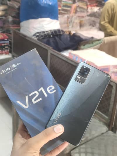 Vivo V21e