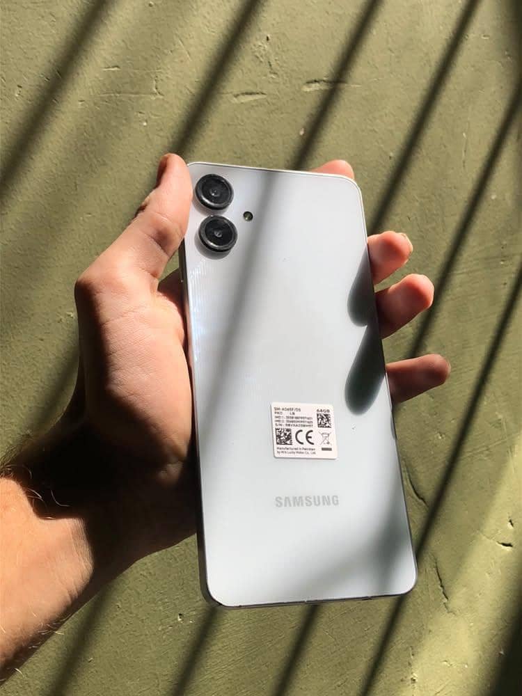 Samsung Mobile A06 6