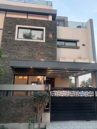 5 Marla 100 Original Pic Slightly Used Modern Design House For Rent In DHA Phase 9 Town Block B Lahore