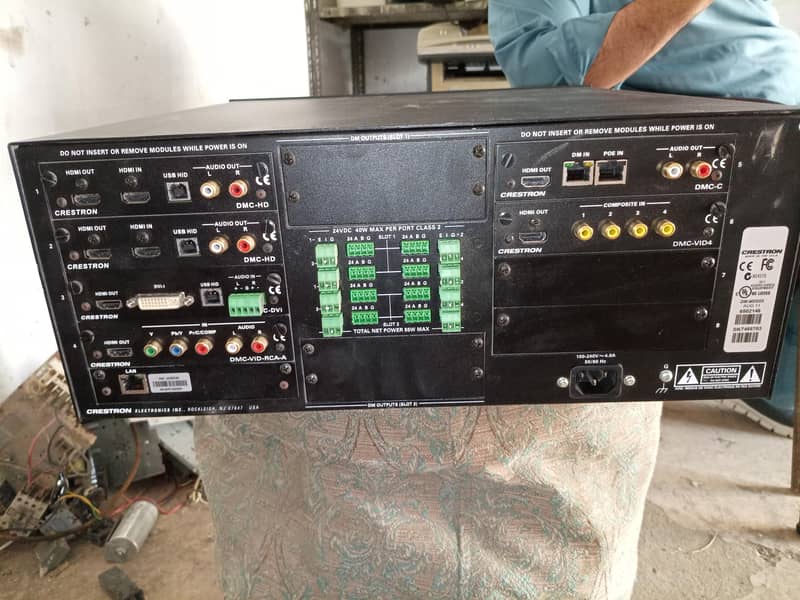 Crestron DM-MD8X8 0