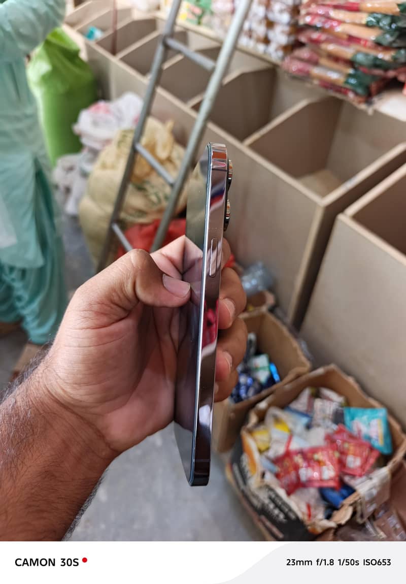 Apple iPhone 14 Pro Max 3