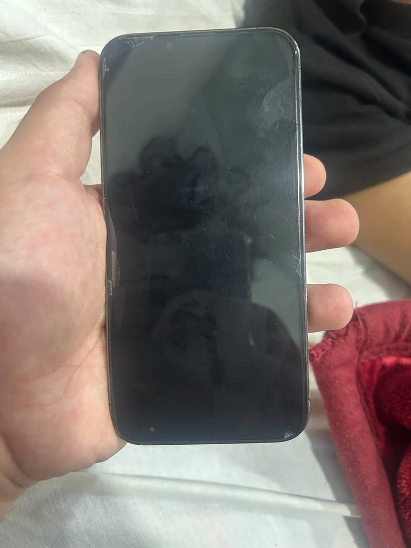 Apple iPhone 13 Pro 1