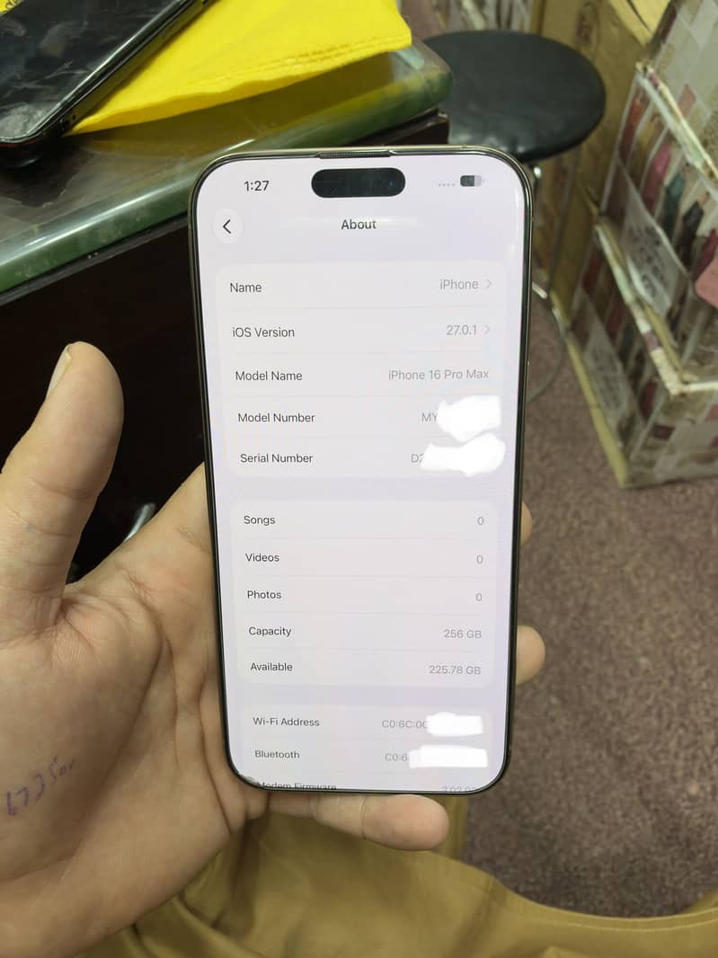 Apple iPhone 16 Pro Max 6