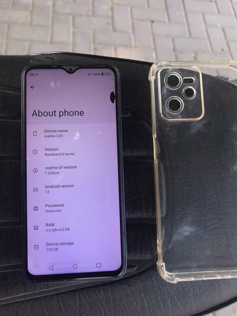Realme C35 1