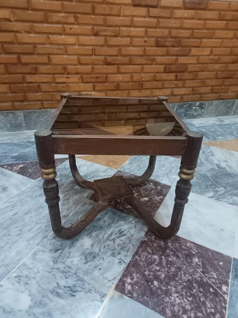 tea table, 3