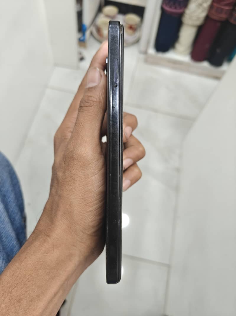Infinix Note 30 5