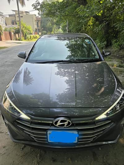 Hyundai Elantra 2022