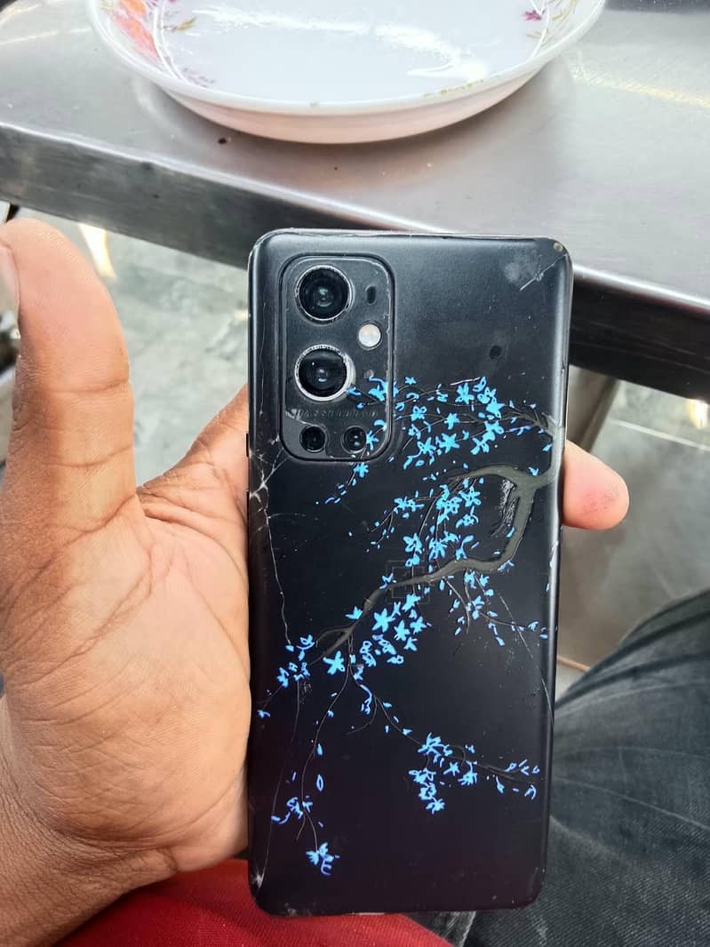 One Plus 9 Pro 3