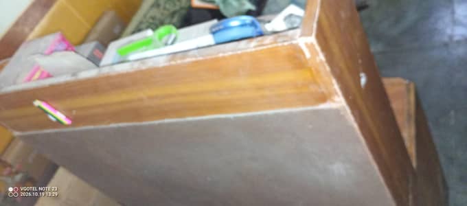 computer table computer trolly price 5000 contact number 03058995774
