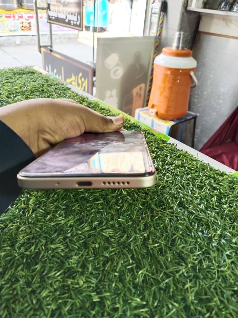 Malik mobile 5