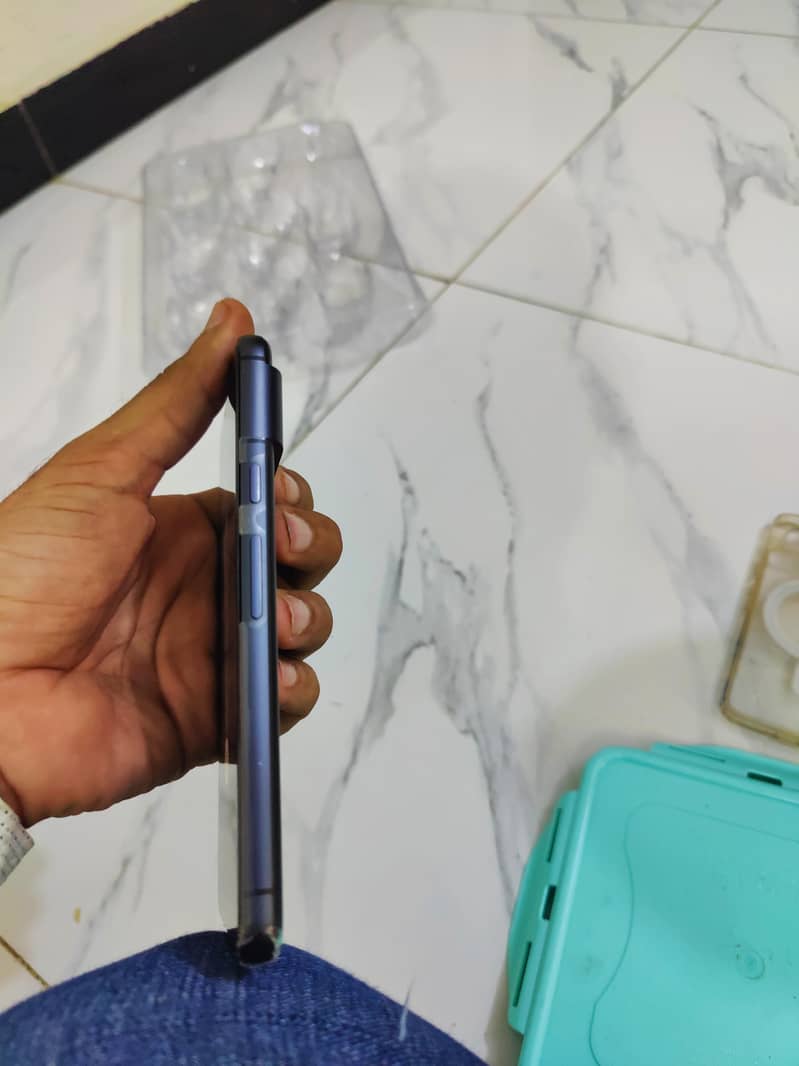Google Pixel 8 3
