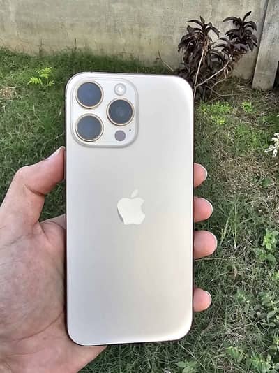 Apple iPhone 16 Pro Max exchange possible good device