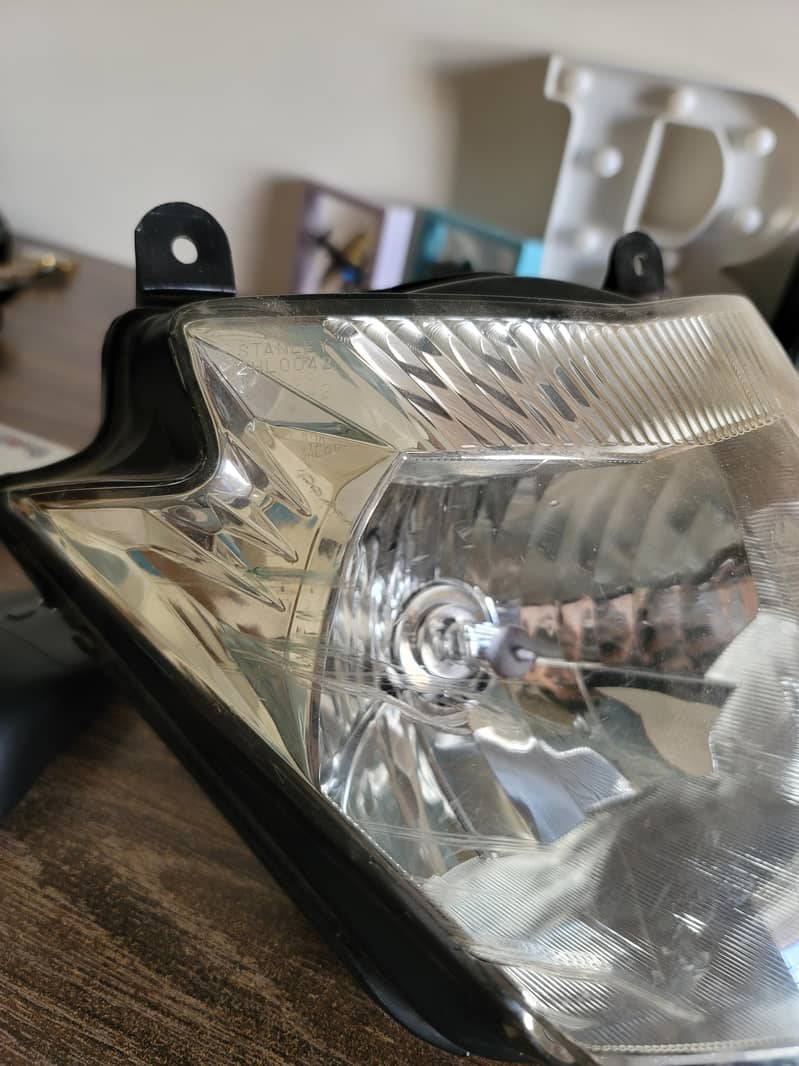 ybr  orignal headlight 2