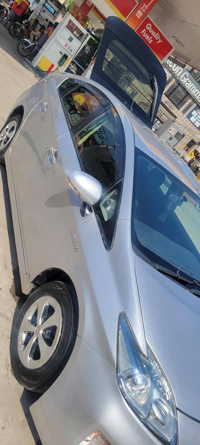 Toyota Prius 2012