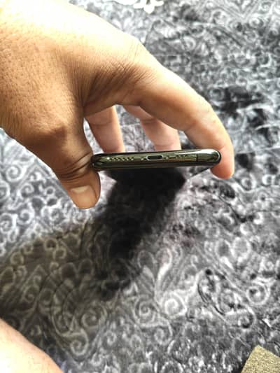 Apple iPhone 11 Pro