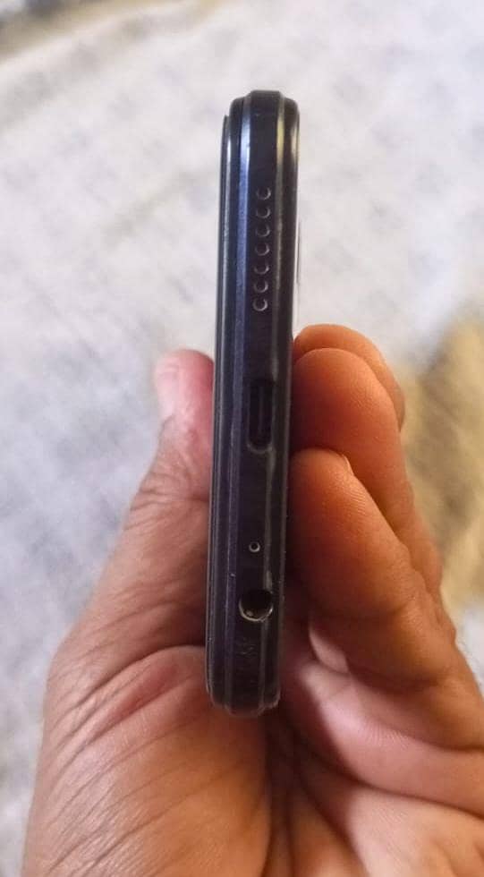 Infinix Hot 12 2