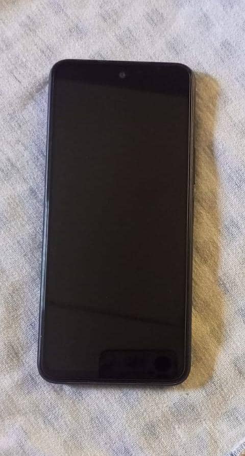 Infinix Hot 12 7