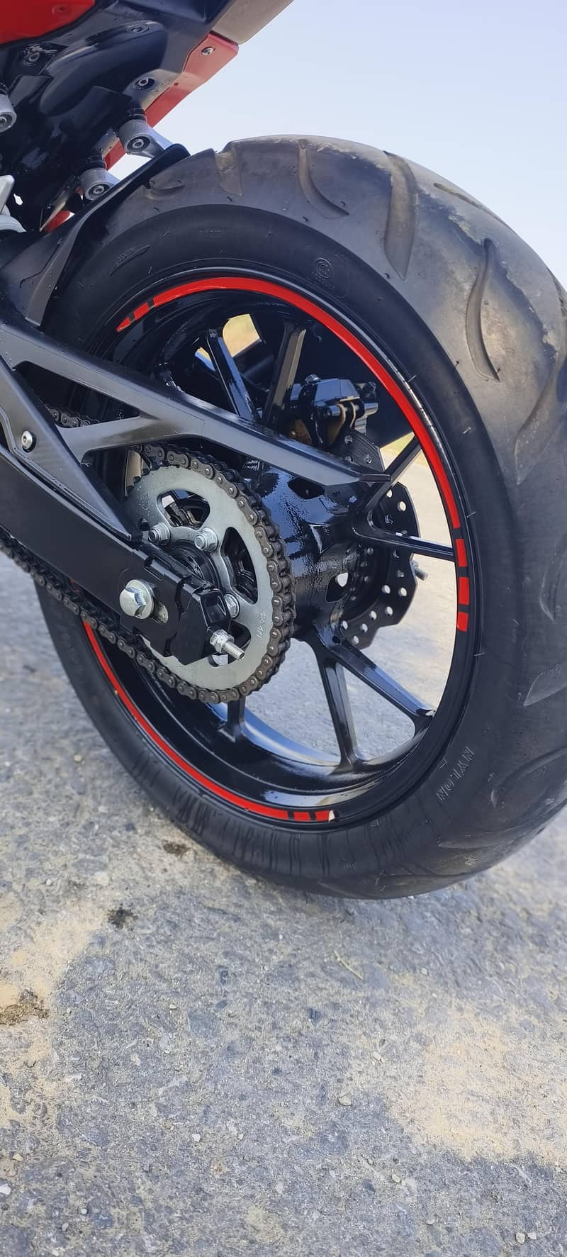 Superstar 200R 3