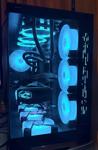 Gaming PC | i7-12700KF | RTX 5060 Ti 16GB | Z790 | 32GB DDR5