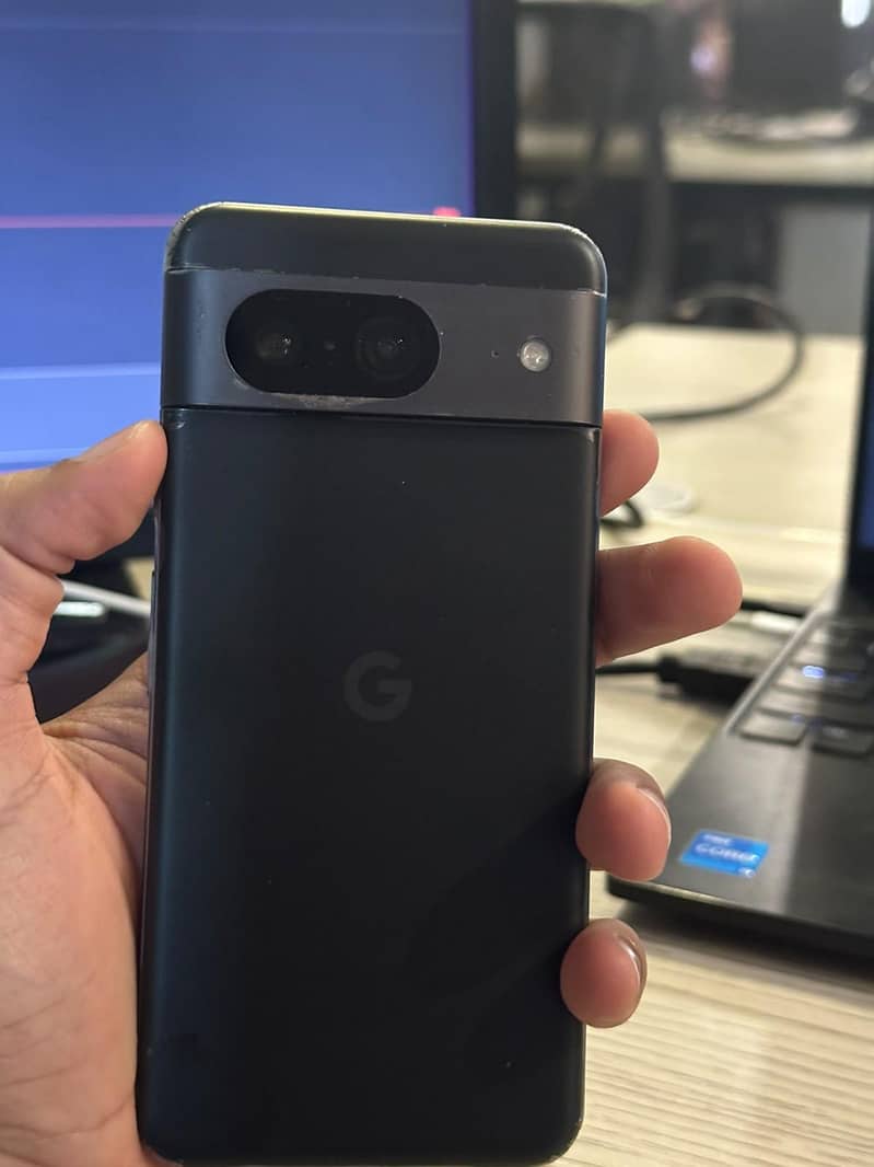 Google Pixel 8 2