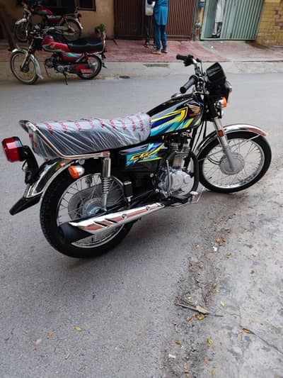 HONDA 125 2026 MODEL 3 Months used 2200km