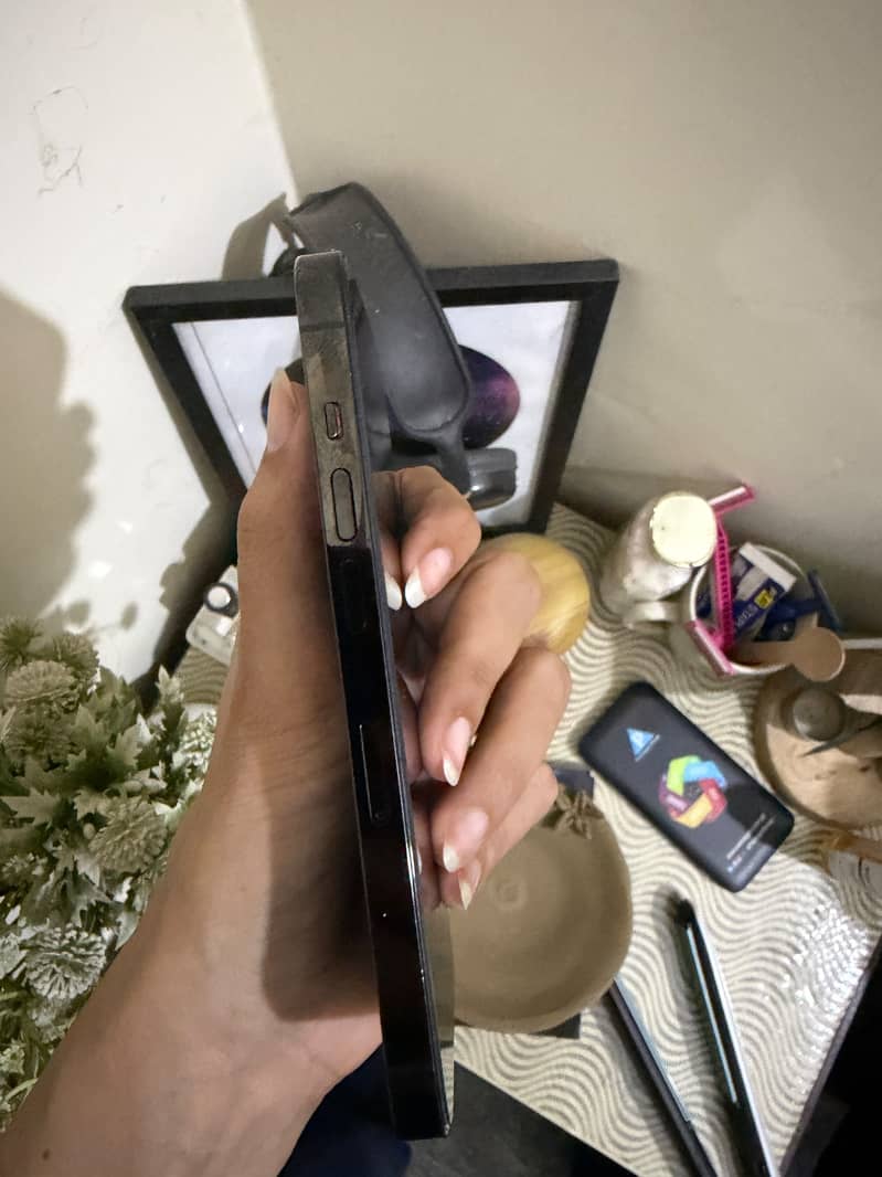 Apple iPhone 14 Pro 5