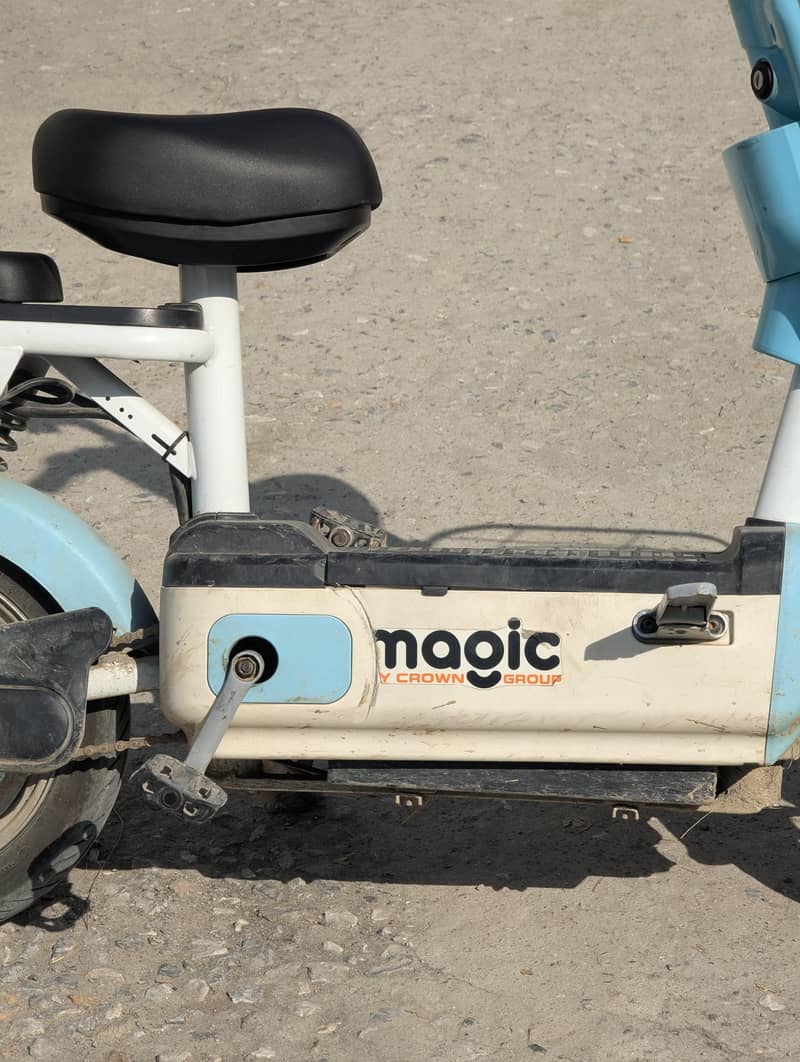 Crown Magic Air 2