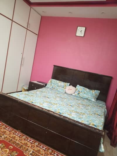 Wooden bed set for sale
