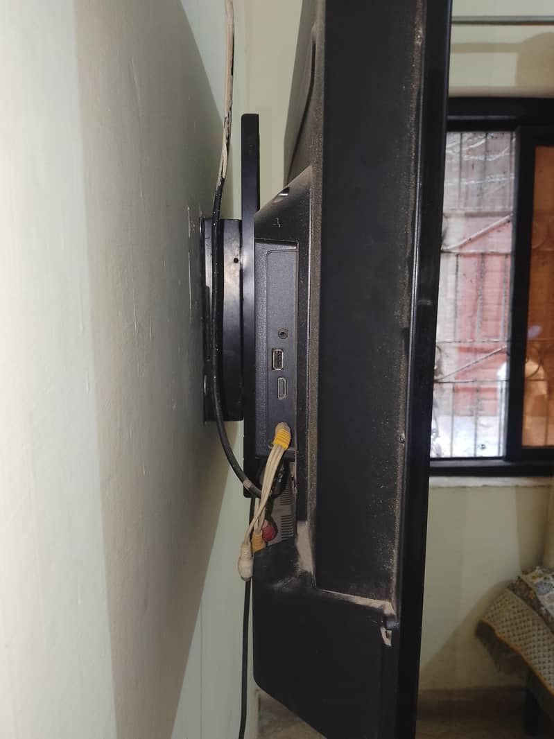 TCL smart Tv 5