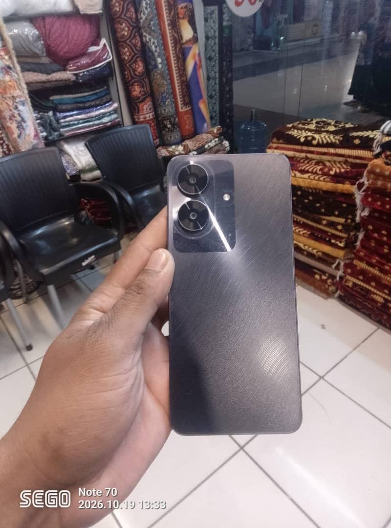 Realme Note 60 7