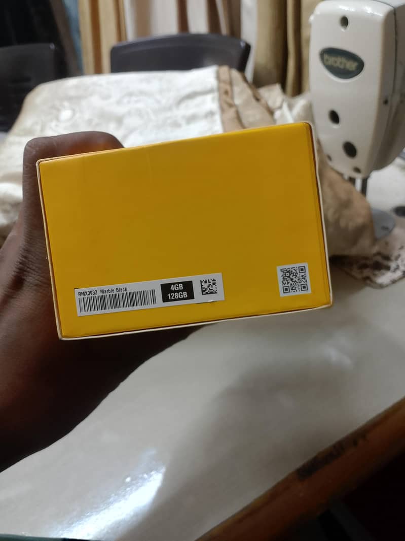 Realme Note 60 9