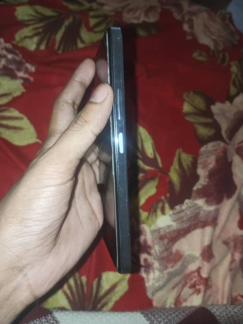 Infinix Note 30 4