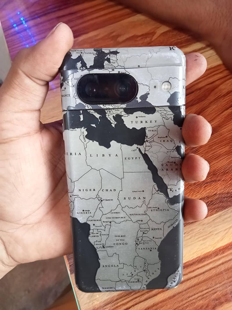Google Pixel 8 1
