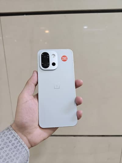 One Plus 13T