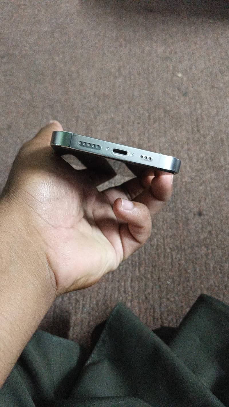 Apple iPhone 13 Pro 5