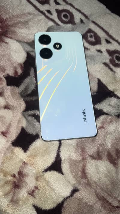 Infinix Hot 30