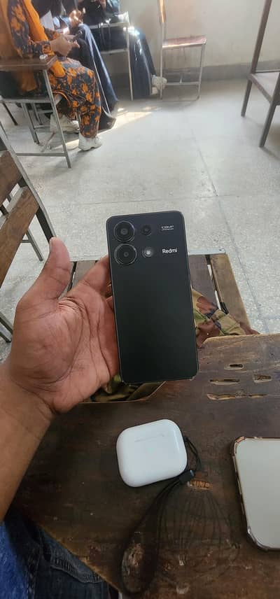 Xiaomi Redmi Note 13 urgent sale