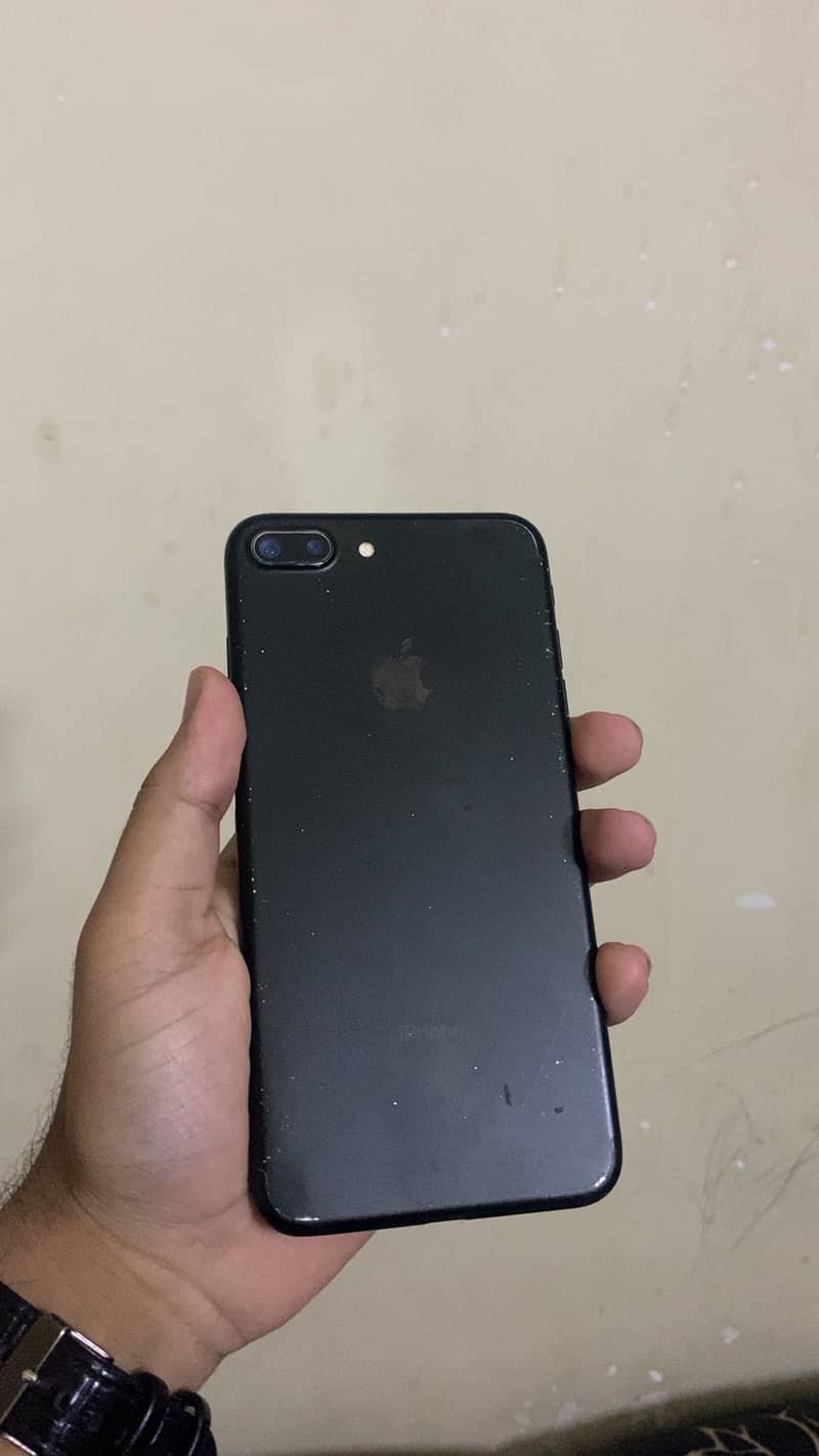 Apple iPhone 7 Plus 0