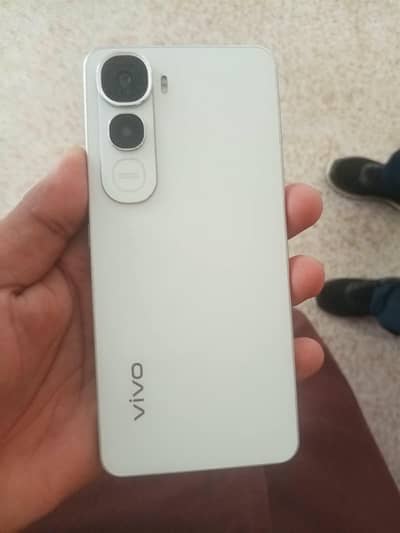 Vivo Y400