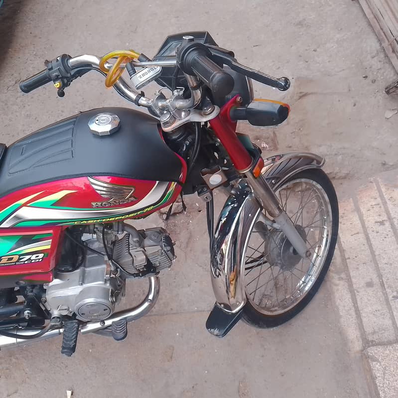 Honda CD 70 4