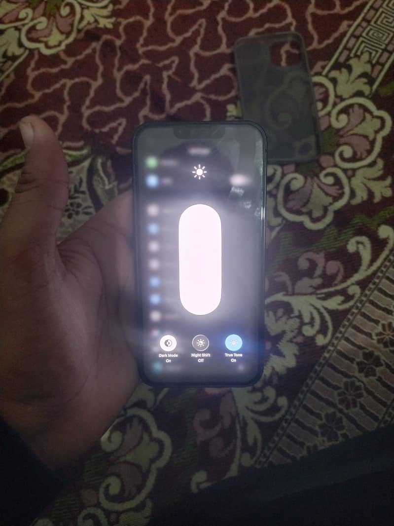 Apple iPhone 13 3