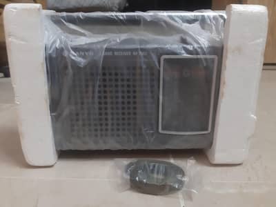 2 new national and sony  japani radios un opened
