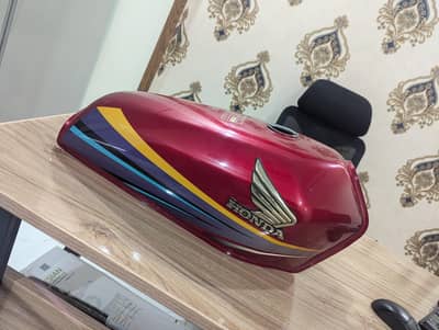 Honda 125, 2010 model brand new original Tanki Tappy for sale.
