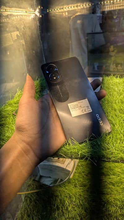 OPPO A18