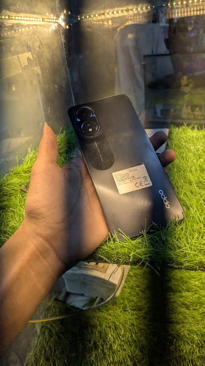 OPPO A18 0