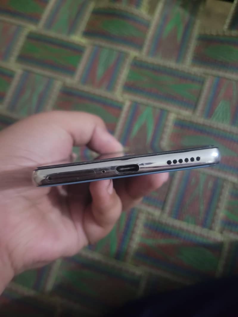 Tecno CAMON 40 4