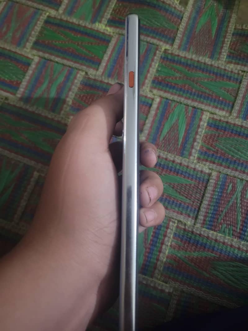 Tecno CAMON 40 6