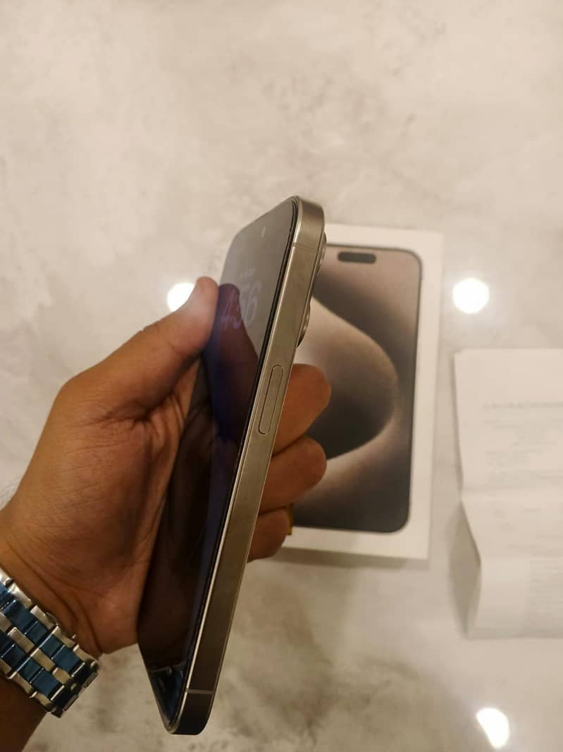 Apple iPhone 15 Pro 5