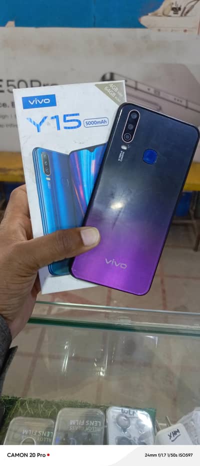 Vivo Y15