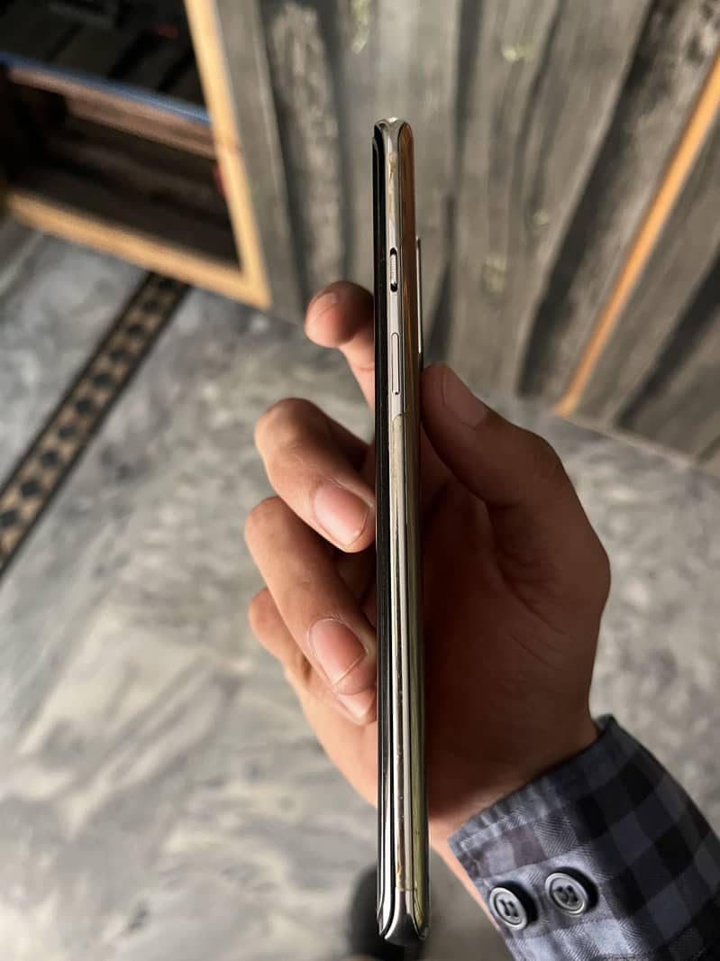 One Plus 8 4